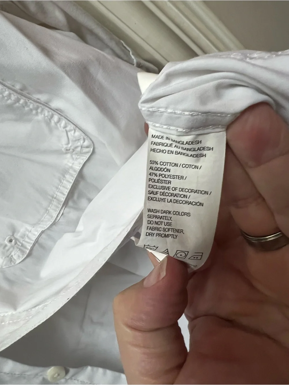 Izod White Surfcaster Polo-Style Short Sleeve Shirt